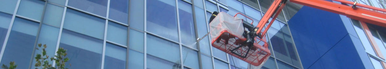 Čiščenja steklenih fasad